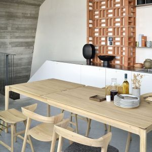 Bok 側開滑軌延伸餐桌