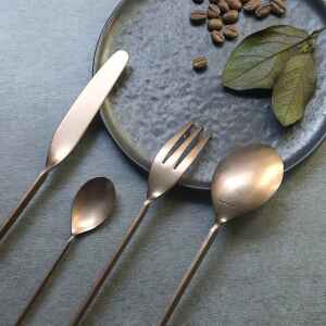 Herdmar 葡萄牙百年餐具 Malmö四件式餐具禮盒 (仿舊黃銅)-30