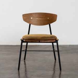 Kink 煙燻橡木皮革餐椅 (棕色)